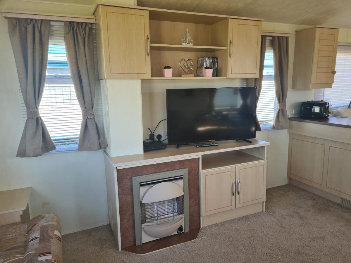 8 Berth Coral Apartment