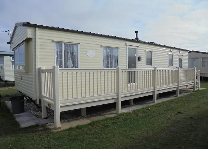 8 Berth Coral Beach