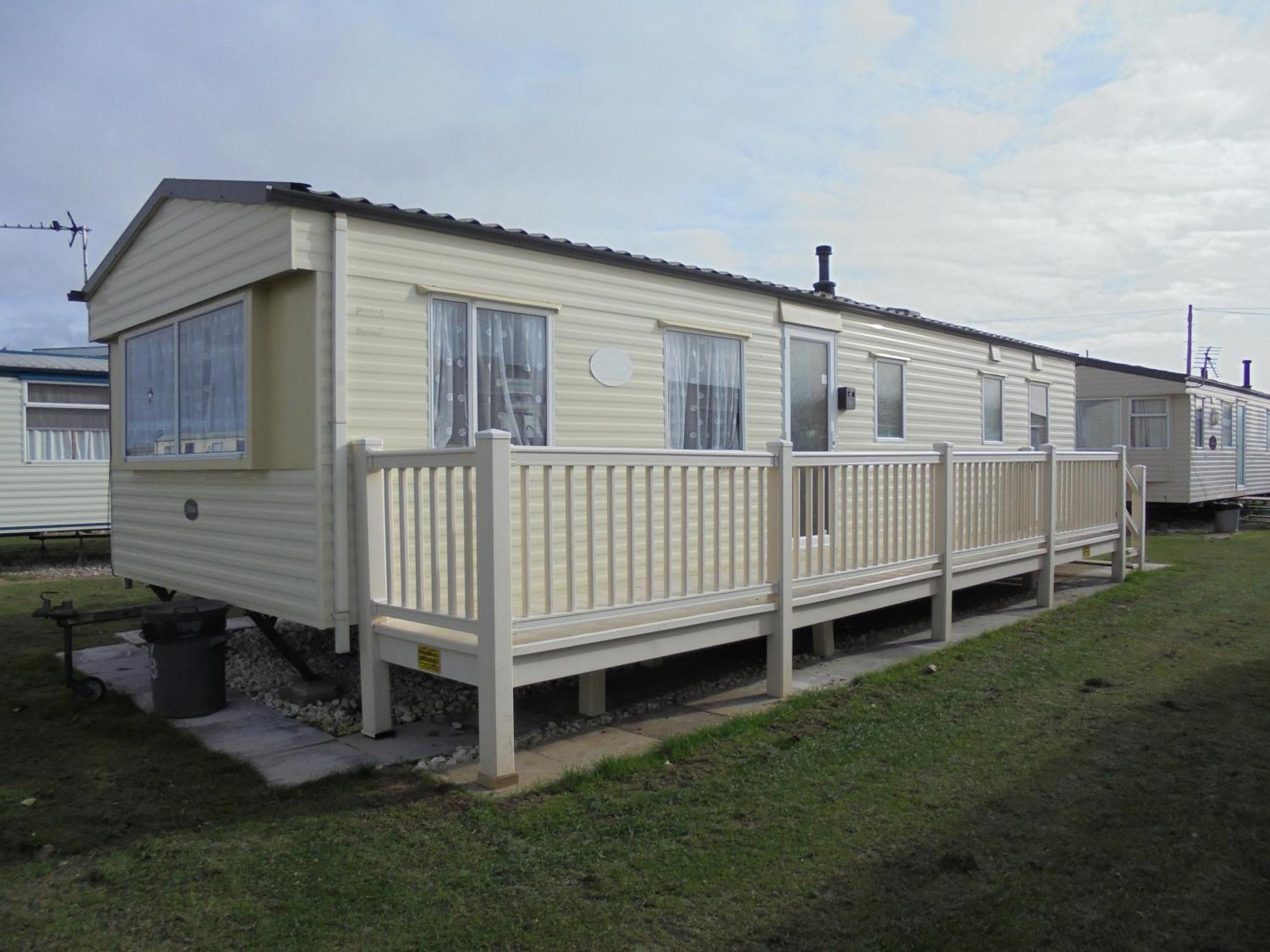 8 Berth Coral